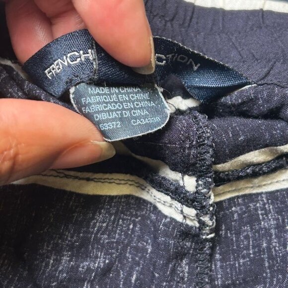 French Connection Shorts Drawstring Waist Soft Relaxed Fit Striped Blue/White 10 - Picture 4 of 10